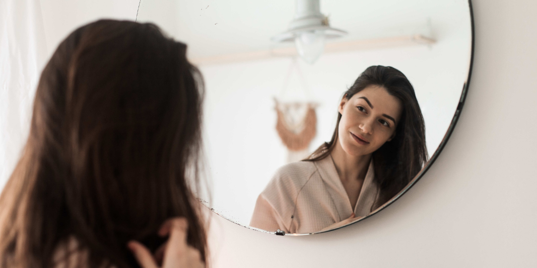 Mirror, Mirror on the Wall: Do My Makeup Habits Make Sense at All?