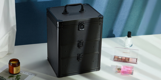 Meet Your New Travel BFF: The Qislee Makeup Box with Double Drawers & Lighted Mirror ✨
